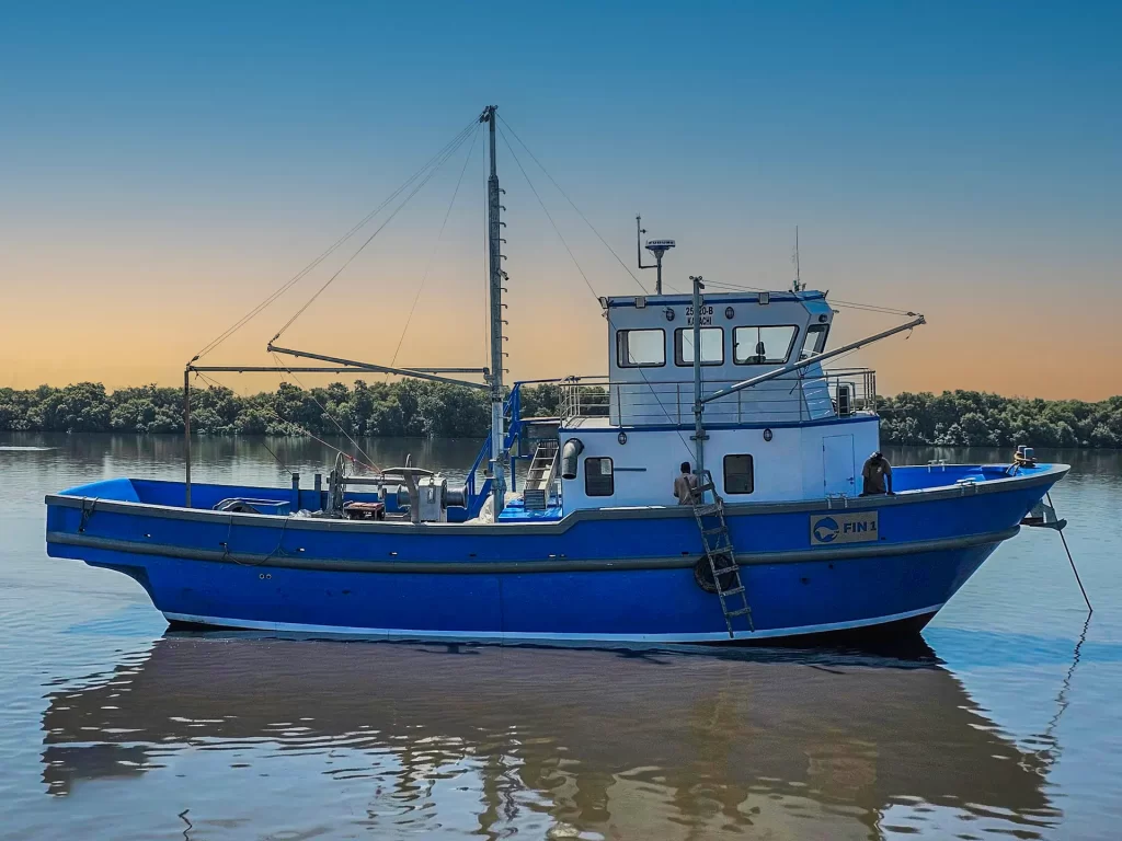 FEM-analysis-shipping-vessel-derrick-design