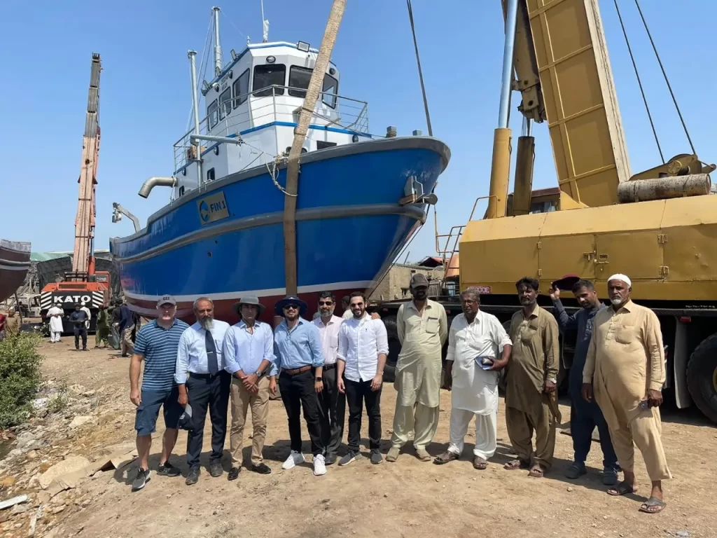 Fin-1-purse-seiner-vessel-2